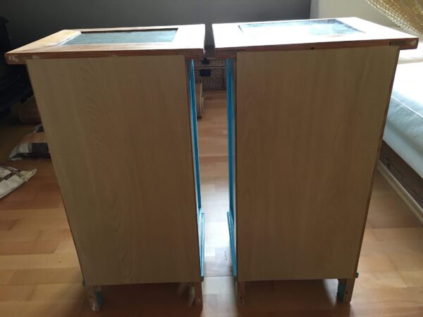 PRODÁNO Modré noční stolky po renovaci